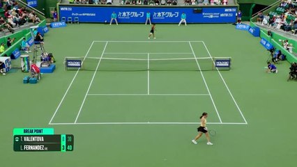 Osaka - Fernandez remporte le titre face à Valentova