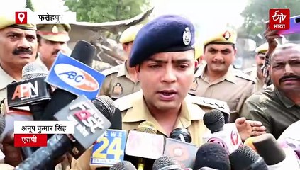 फतेहपुर के पटाखा मंडी में लगी भीषण आग; मची भगदड़, सभी 65 दुकानें जलीं, कुछ बाइकें भी राख