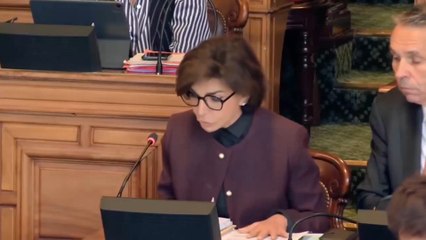 El Gobierno francés confirma un robo en el Louvre y declara el cierre provisional del museo