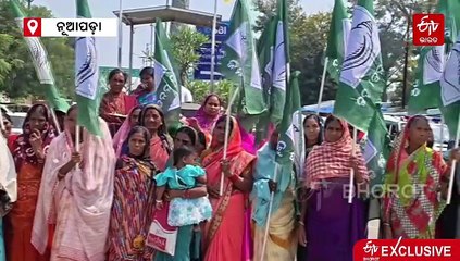 ନୂଆପଡ଼ା ପ୍ରଚାର ମୈଦାନରେ ସ୍ନେହାଙ୍ଗିନୀ ଛୁରିଆ, କହିଲେ 'ଲୋକଙ୍କ ହୃଦୟରେ ମୁଁ ଅଛି'