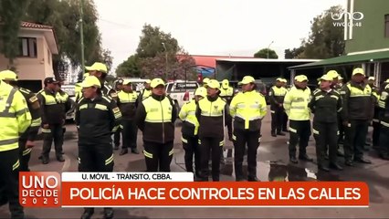Cochabamba: 15 vehículos retenidos y más de 200 policías desplegados