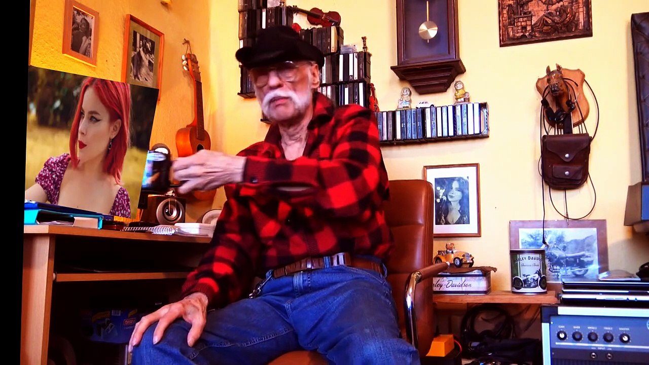 7636  1 Tag der Woche Adler Kind