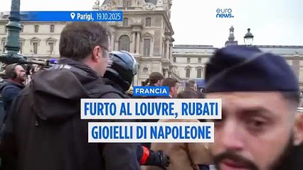 Francia: furto al museo Louvre, rubati gioielli di Napoleone