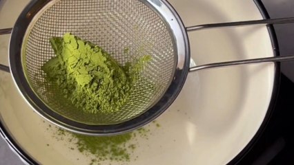 Perfect iced matcha latte recipe prepared with brown sugar and milk