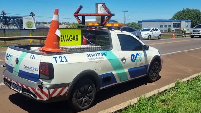 Veículo Gol se envolve em acidente de trânsito na BR-277 em Cascavel