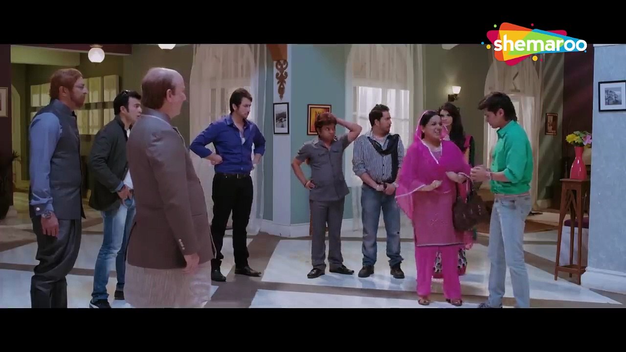Rajpal Yadav - तू शक्ल से कितना कमीना लगता है लेकिन अंदर से तो शरीफ है ना  Mika Singh  Comedy Clip_720p