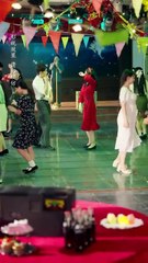 💕سخر الجميع من سندريلا القادمة من الريف، لكن رقصها أذهل الجميع! ووقع المدير التنفيذي في حبها! #ceo