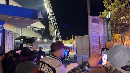 El autobús del Real Madrid salió así del Coliseum