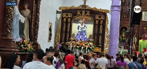 Cientos de peregrinos llegan a Portobelo para venerar al Cristo Negro