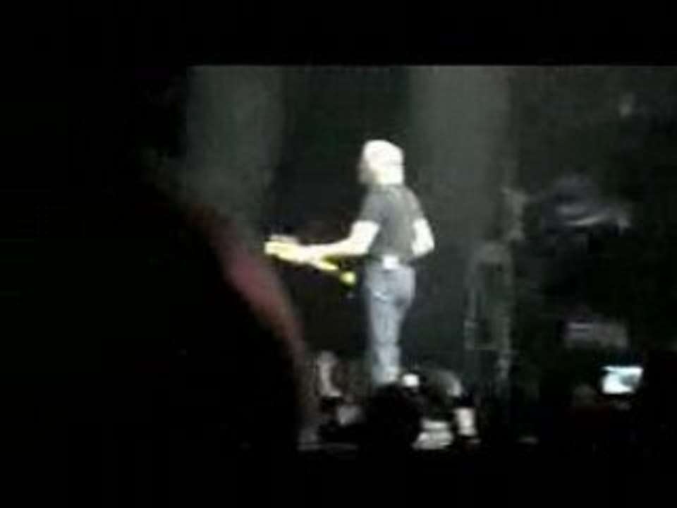 Roger Waters in London (2008) # Comfortably Numb