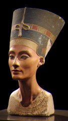 Nefertiti s Disappearance_ The Mystery of Queen Nefertiti