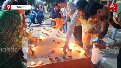 श्मशान वाली अनोखी दिवाली: रतलाम में पूर्वजों को दीपदान कर चिताओं के पास मनाते हैं दीपोत्सव