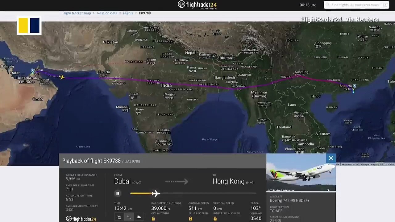 Deux morts, cette nuit, dans l'accident d'un Boeing 747-400 à l’aéroport de Hong Kong quand l'appareil a raté son atterrissage, heurtant un véhicule de maintenance et finissant dans l'eau