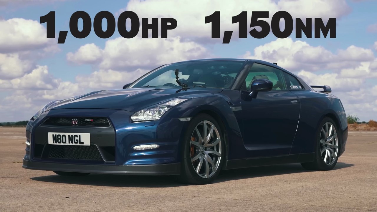 1000hp Ferrari v 1000hp Nissan