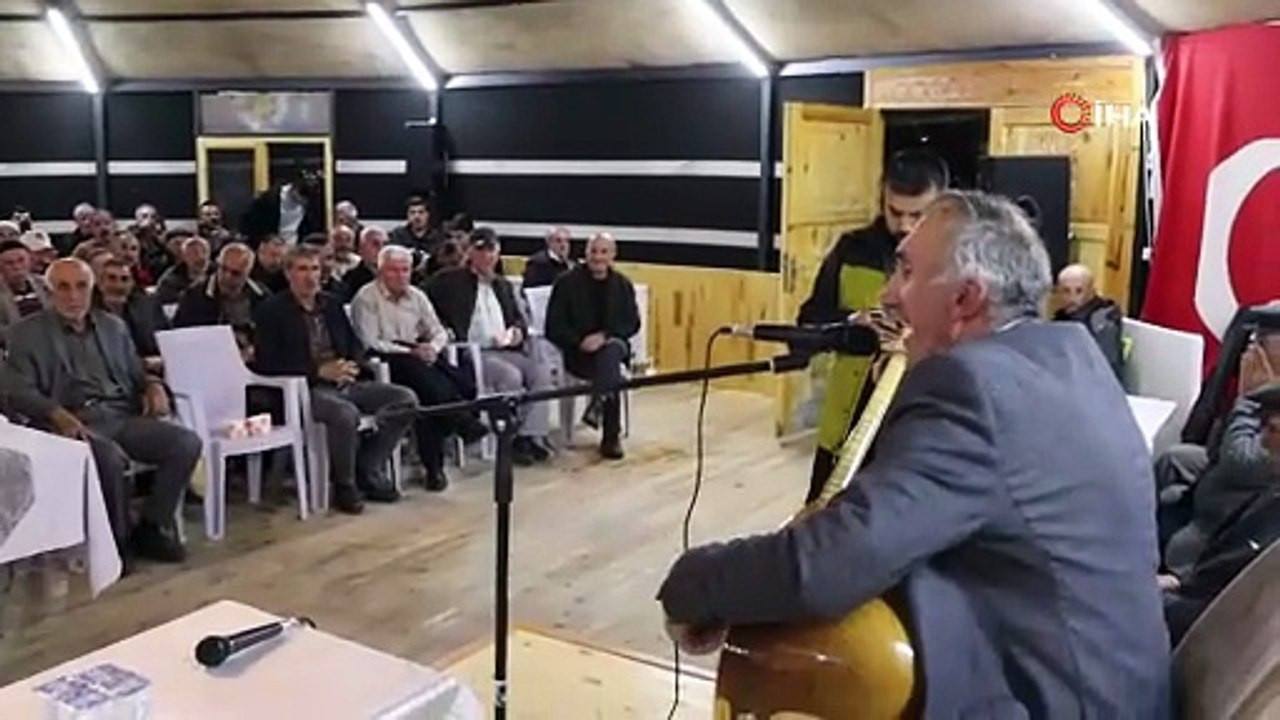 Oltulu Aşık Mevlüt İhsani anıldı