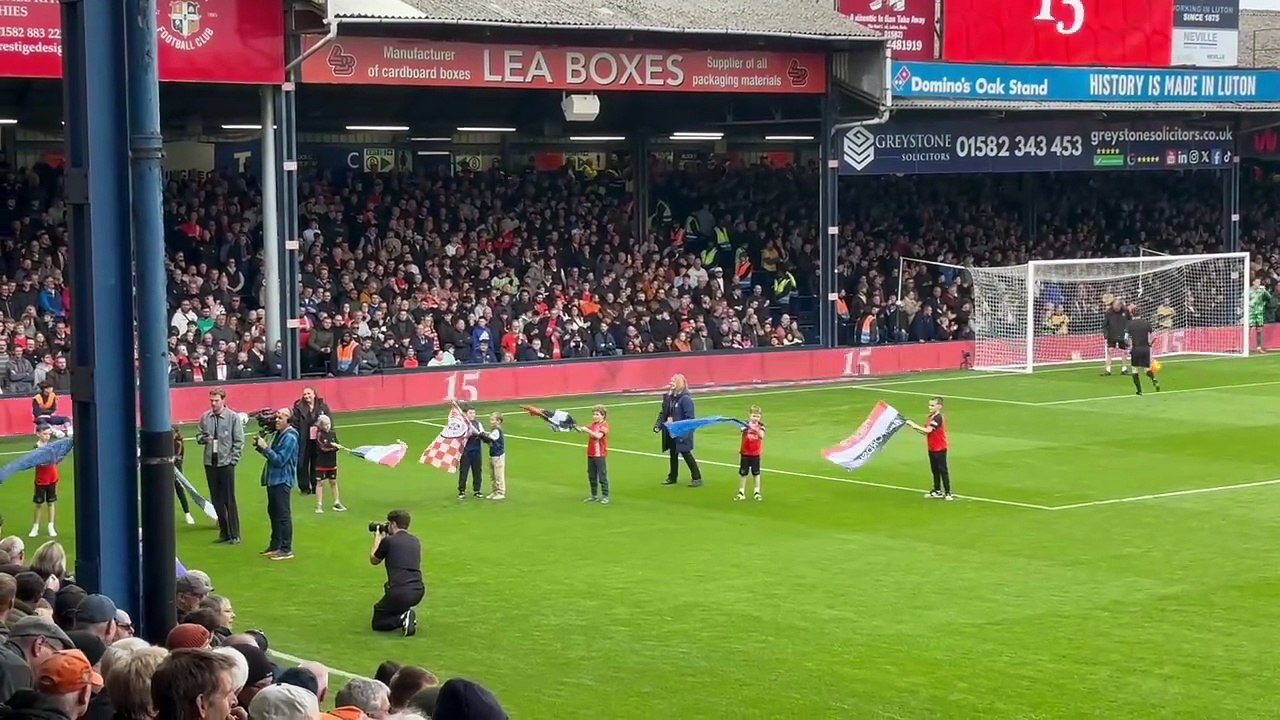 Jack Wilshere arrives