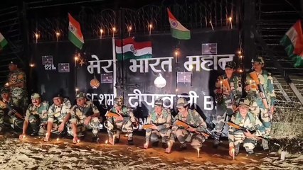 BSF जवानों ने भारत-पाक सीमा पर मनाई दिवाली, PHOTOS में देखिए