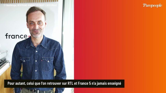 Augustin Trapenard, normalien et agrégé d'anglais : l’animateur de RTL et France 5 regrette de voir des enseignants recrutés sans diplôme