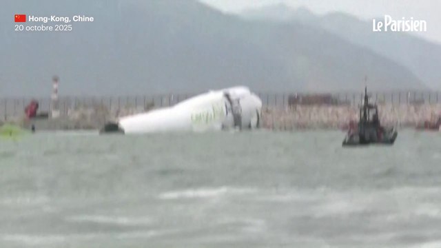 Hong Kong : deux morts après le crash d'un avion-cargo 747 sorti de la piste