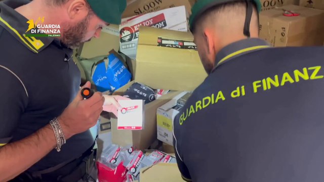 A Palermo smantellata filiera del fumo illegale, sequestro per 770 kg