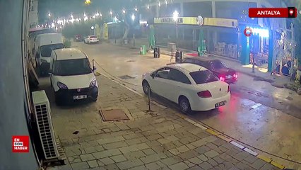 Antalya’nın Serik ilçesinde iki grup arasında çıkan silahlı kavga