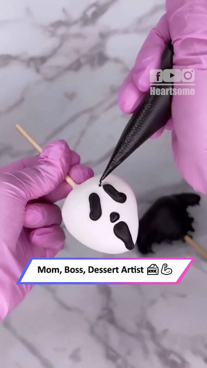 Ghostface Halloween Dessert Recipe – Stunning Chocolate & Strawberry Art! 👻🍫|| Heartsome 💖
