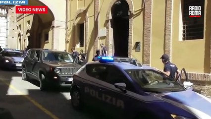 Assalto pullman, morto autista, sentiti tifosi reatini