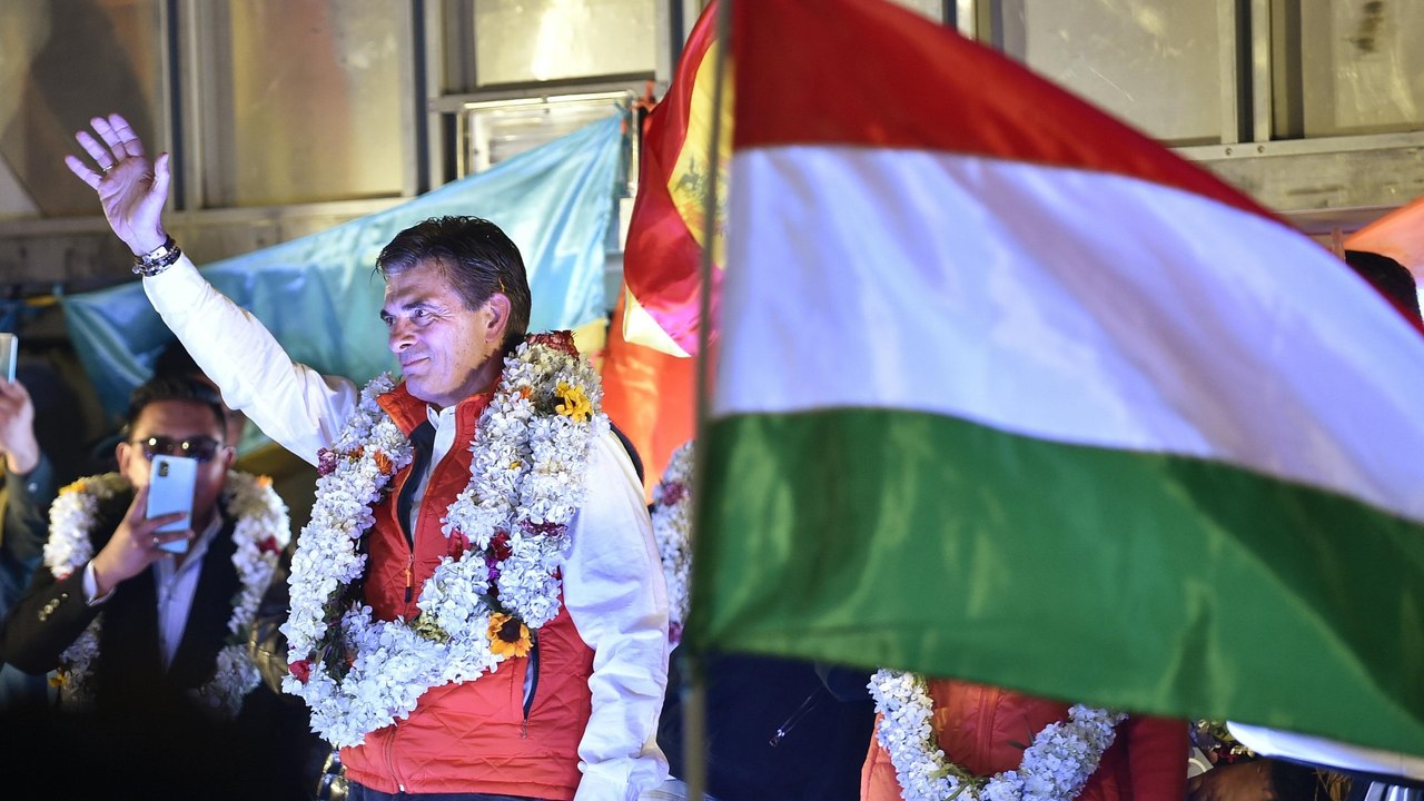 Richtungswechsel in Bolivien: Konservativer Paz wird neuer Präsident