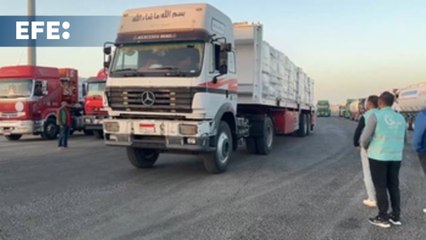 Egipto reanuda el envío de camiones cargados con ayuda humanitaria a la Franja de Gaza
