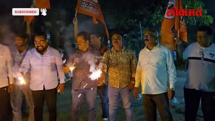 खड्ड्यांत पणत्या अन् फटाके लावून शिवसेनेची कोल्हापुरात दिवाळी