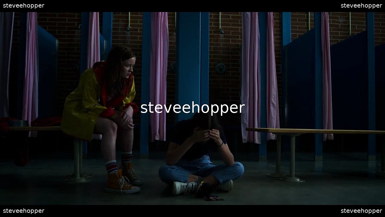 Stranger Things_S03E03_Chapter Three: The Case of the Missing Lifeguard