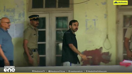 ഉണ്ണികൃഷ്ണൻ പോറ്റിയെ വൈദ്യപരിശോധനക്ക് കൊണ്ടുപോയി. സുഹൃത്തിന്റെ ചോദ്യം ചെയ്യൽ തുടരുന്നു