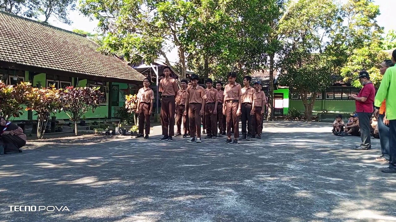 DANTON GAGAH - ROY