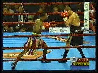 Johnny Tapia vs Jorge Eliecer Julio - Showtime 1-8-2000