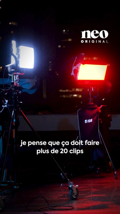 À l’occasion du tournage de leur nouveau clip, nous avons rencontré le groupe culte KYO ! Pour neo, ils dévoilent les coulisses du projet et reviennent sur leur parcours. 🎤🎸Le clip de leur nouveau single « Hors du temps » est désormais disponible.