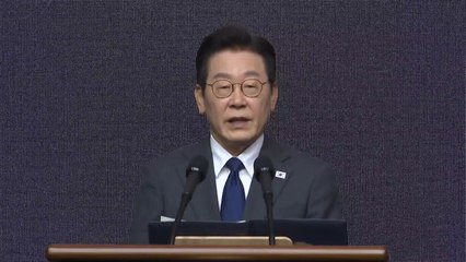 이 대통령 "방위산업 4대 강국 도약...대대적 예산 투입" / YTN