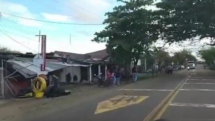 Tres policías heridos en Patía, Cauca tras ataque con carro bomba a subestación