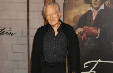 Michael Mann prévoit d'utiliser l'intelligence artificielle (IA) pour rajeunir et vieillir des personnages dans "Heat 2"