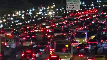 İstanbul'da akşam çilesi: Trafik haritası kıpkırmızı oldu
