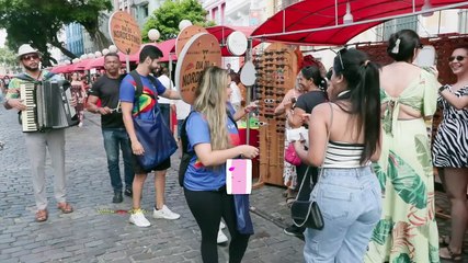 Título: Autêntico Forró Pé de Serra no Recife Antigo: Um Tributo à Cultura e Orgulho Nordestino
