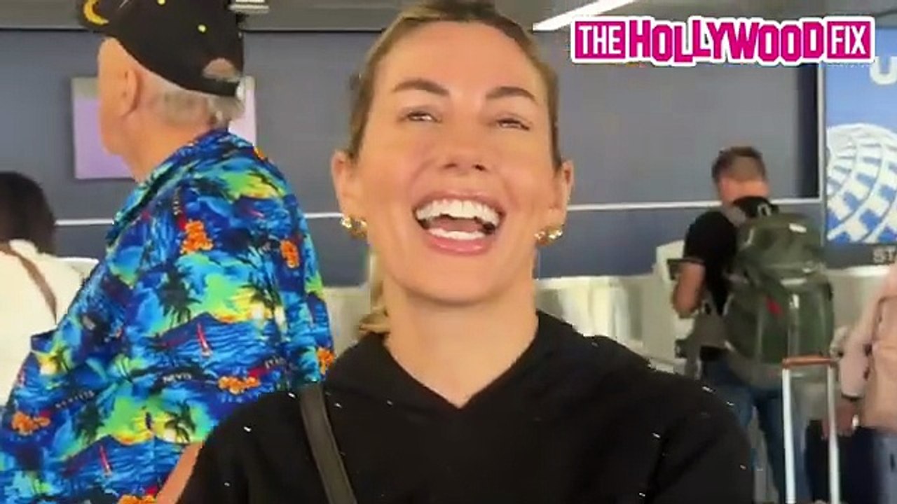Tarek & Heather Rae El Moussa Reveal Secret Costco Hacks, Talk Grocery Shopping & More At Airport #OTT #Movies #WebSeries #Entertainment #Netflix #PrimeVideo #DisneyPlus #Hotstar #Zee5 #Hulu #Cinema #Series #BingeWatch #Streaming #FilmNews #MovieClips
