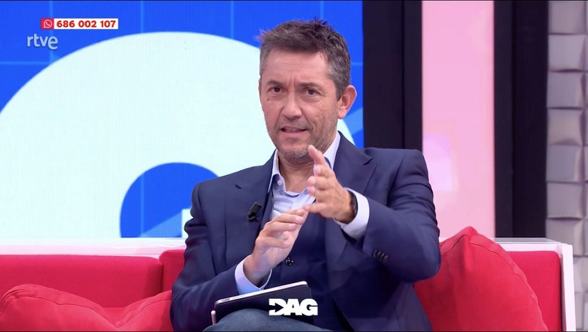 Javier Ruiz vuelve a la carga contra Bertrand Ndongo: "Eres una cheerleader  de la ultraderecha que provoca disentería informativa"