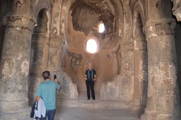 Türkiye'nin en büyüklerinden: Katedrale sonbaharda yoğun ilgi