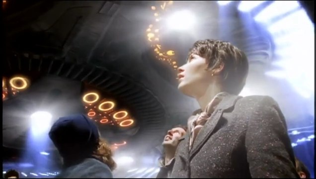 TAKEN - 06 - Charlie & Lisa (2002)