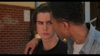 Single, Out - S02 Trailer (Deutsche UT) HD