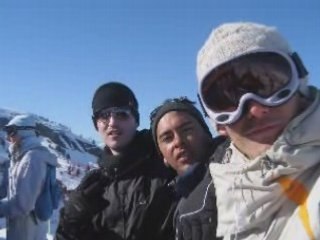 Pull up ski end snow