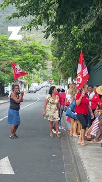 À l'appel de la CGTR, des salariés de l'Association Saint-François d'Assise stoppent le travail