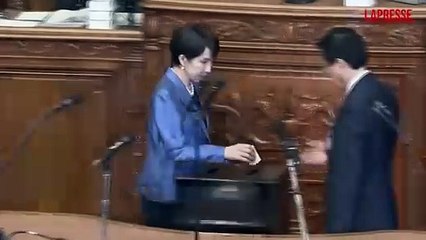Giappone, Sanae Takaichi ? la prima premier donna: l'elezione in Parlamento