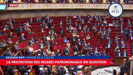 Cambriolage du Louvre: La ministre de la Culture Rachida Dati affirme devant les députés que le dispositif de sécurité "a fonctionné"