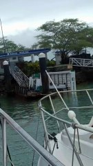 Ventos derrubam estrutura de posto flutuante na Bahia Marina